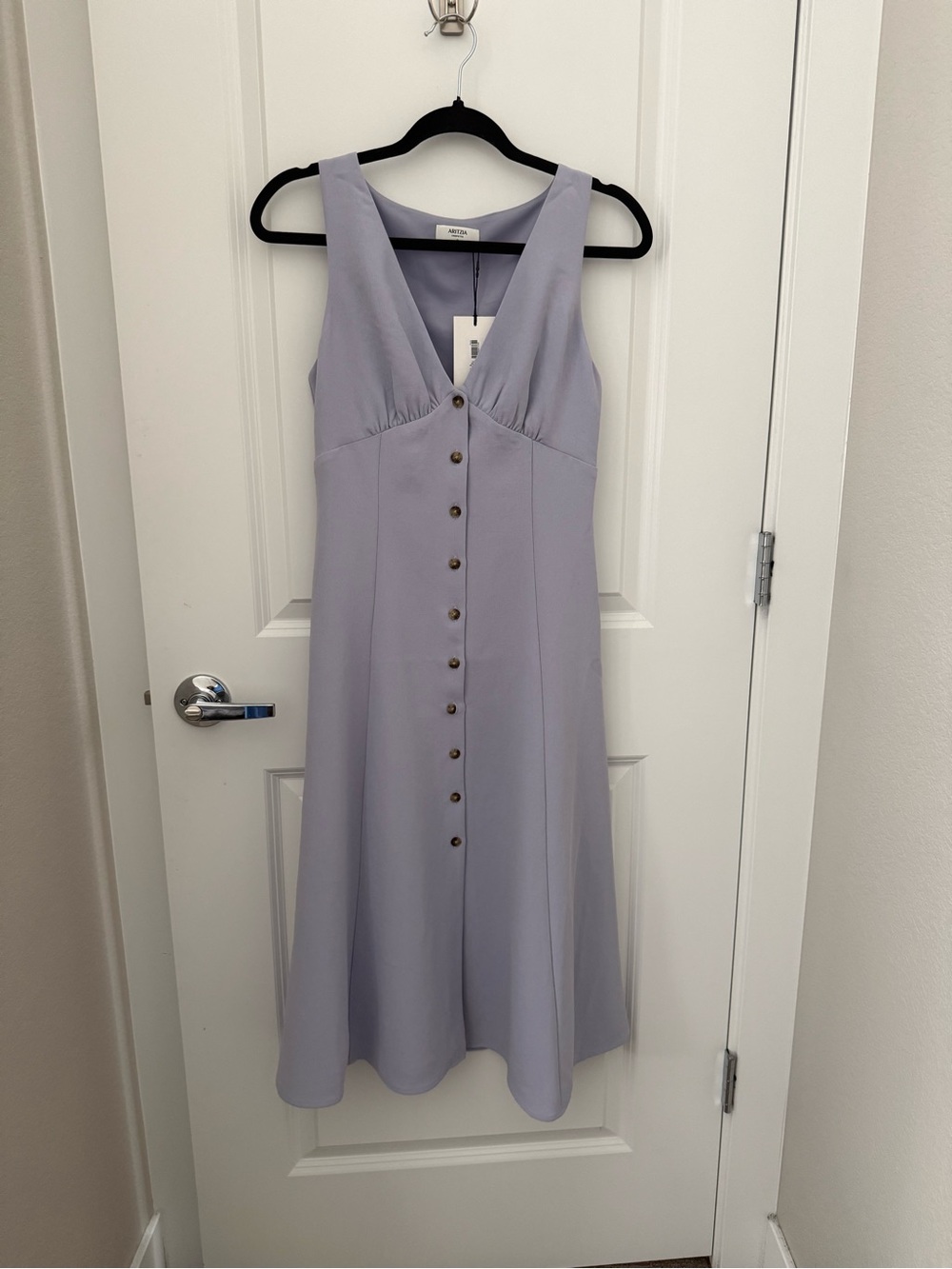 Aritzia Pagoda Dress Crepette - Picture 4 of 7